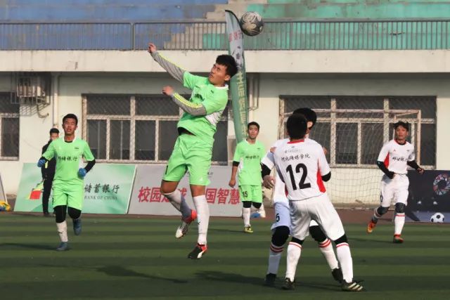 伊劳拉的领导风格与转会策略：重塑利物浦未来